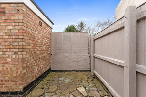 Photo 21- click for photo gallery